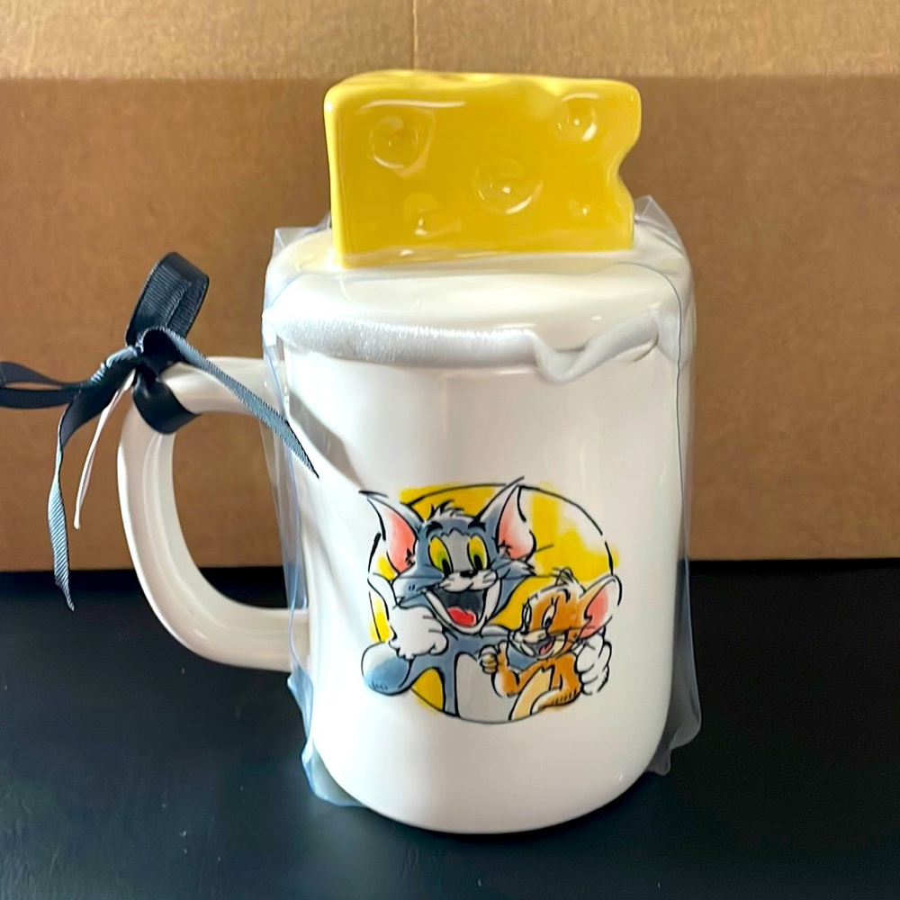 Rae Dunn Tom and Jerry Mug with Cheese Lid NWT